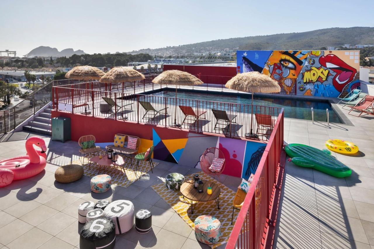 Moxy La Ciotat Hotell Exteriör bild